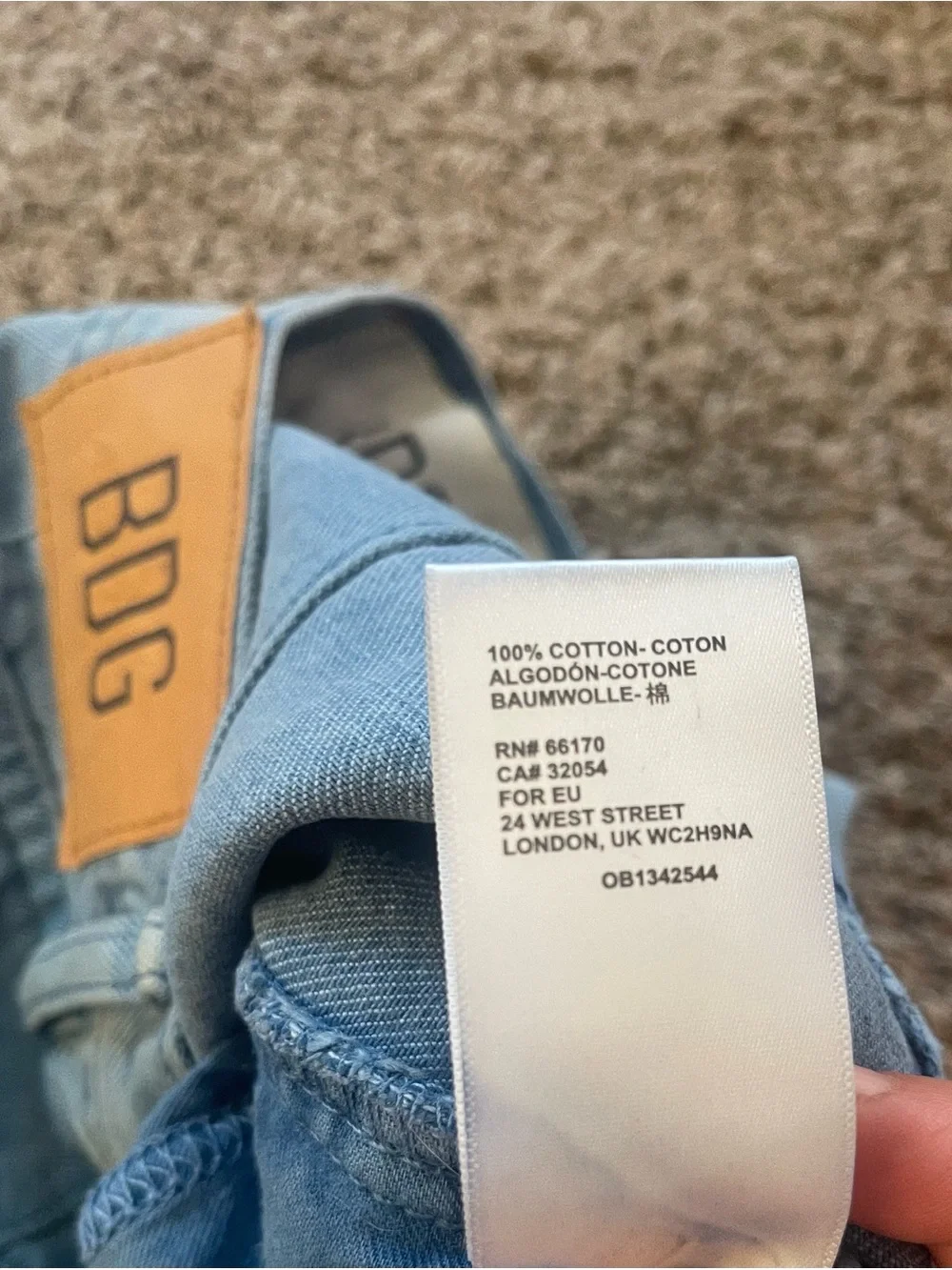 Men’s BDG Chalky Blue Bow Fit Jeans | size 31/32